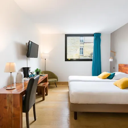 Victoria Garden Centre Aparthotel 3*