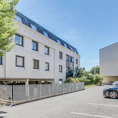 Victoria Garden Centre Apartmanhotel
