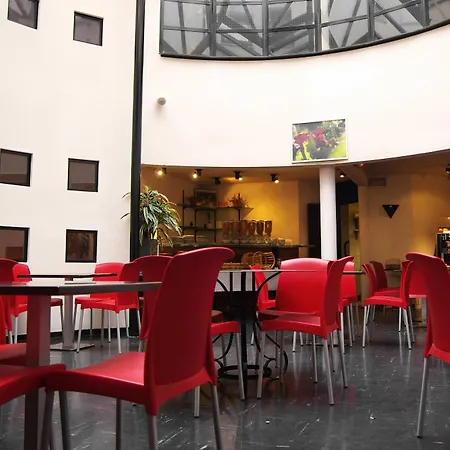 波尔多中心维多利亚花园酒店 公寓式酒店 波尔多