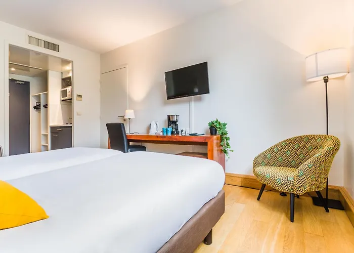 Victoria Garden Centre