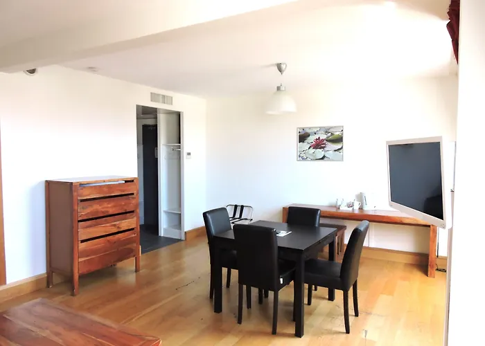 Hotel apartamentowy Victoria Garden Centre 3*