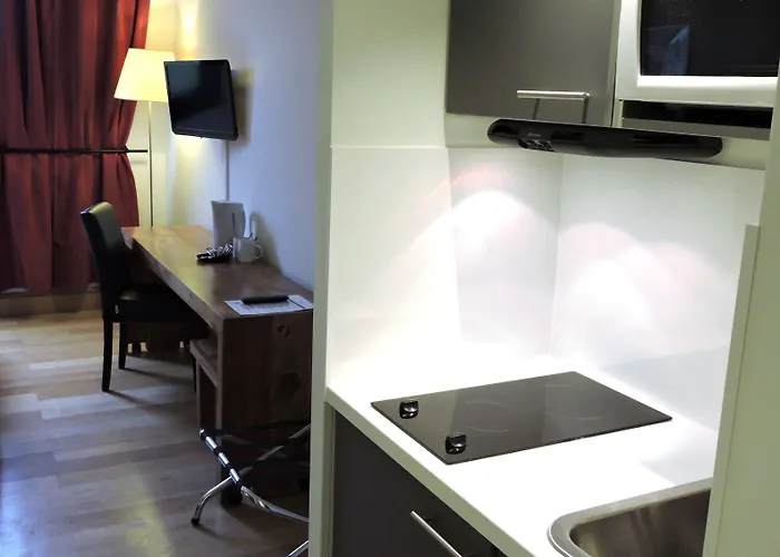 Victoria Garden Centre