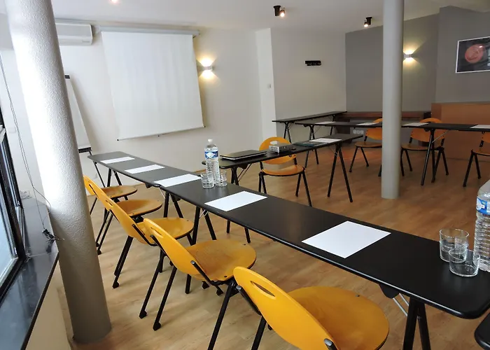 Victoria Garden Centre Hotel apartamentowy