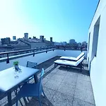 Victoria Garden Centre Apartmanhotel 3*