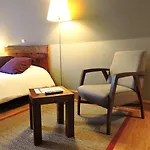 Victoria Garden Centre Apartmanhotel 3*