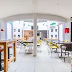 Victoria Garden Centre 3* Bordeaux